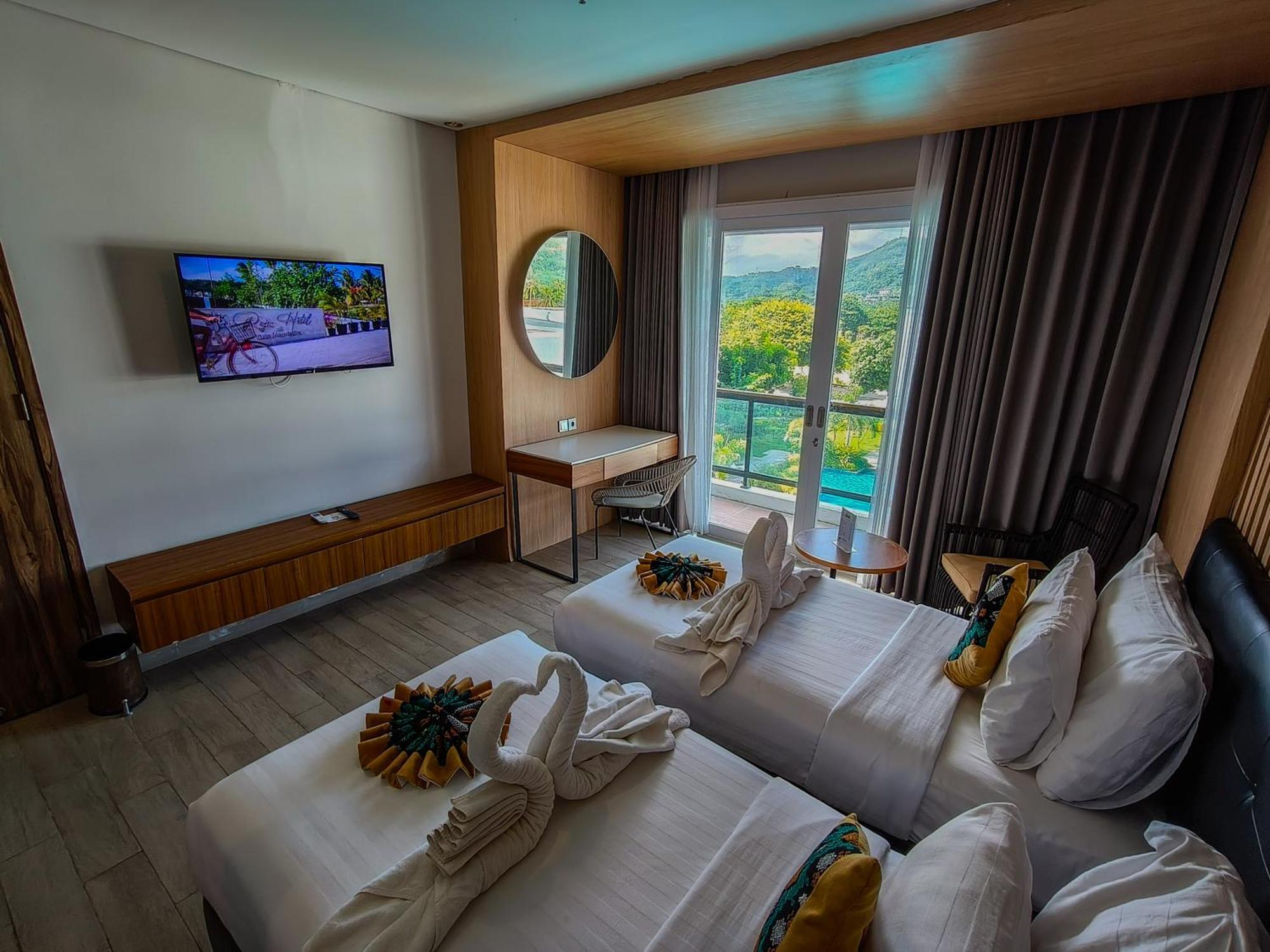 Raja Hotel Kuta Mandalika Resort & Convention Dış mekan fotoğraf