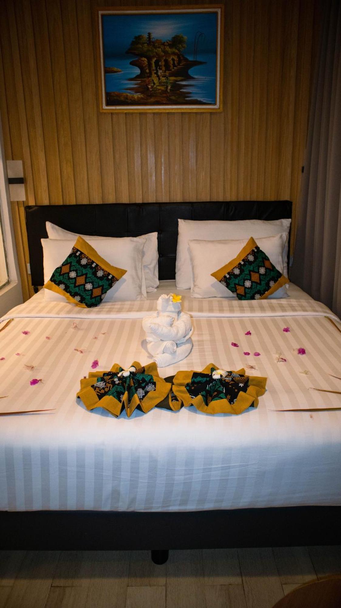 Raja Hotel Kuta Mandalika Resort & Convention Dış mekan fotoğraf