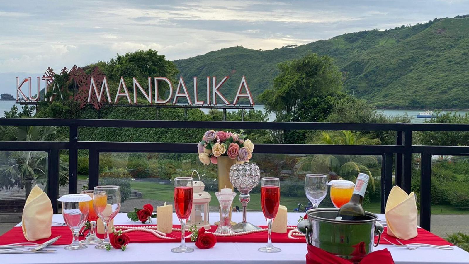 Raja Hotel Kuta Mandalika Resort & Convention Dış mekan fotoğraf